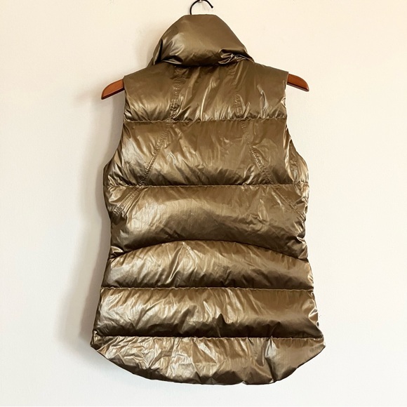 Athleta Downtown Gold Bronze Metallic Down Puffer Vest - Size Small - Like NEW! - Picture 7 of 13
